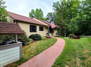 74 Mount Hygeia Rd, Foster, RI 02825