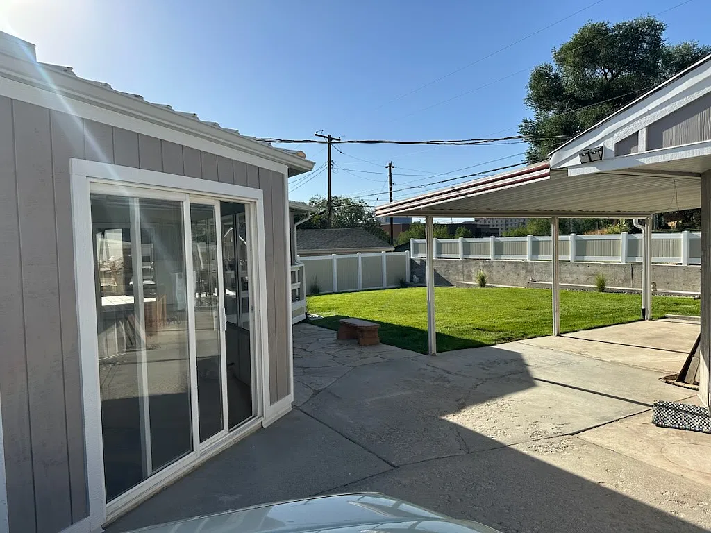 4 bed, 2210 sqft, $3,900 — Photo 4