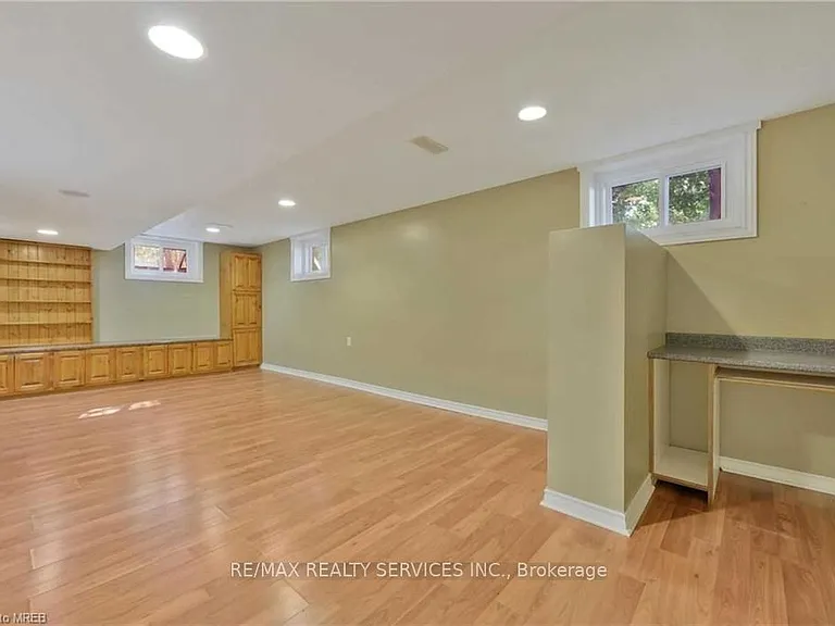 675 Inverness Ave — Photo 13