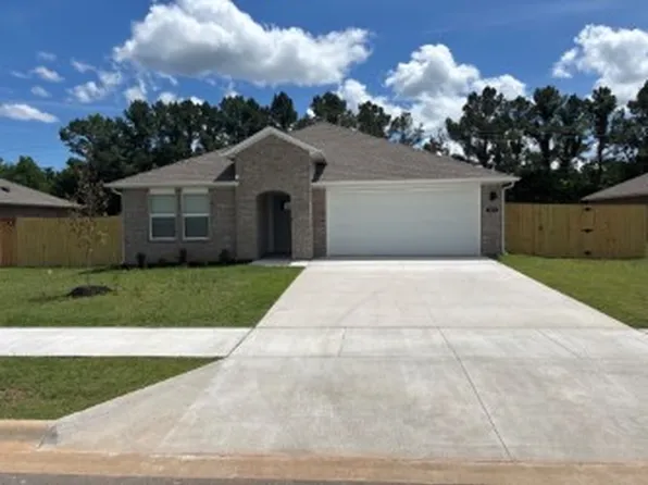 349 Florida Ave, Farmington, AR 72730
