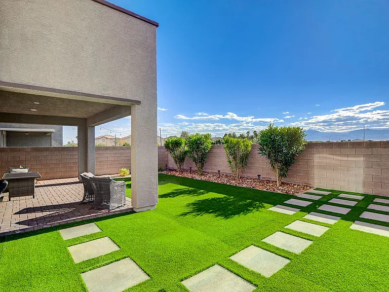 7069 Range Valley St — Photo 66