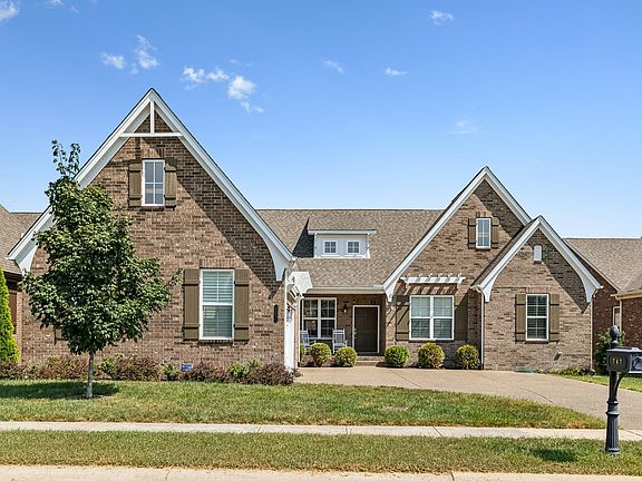 2nd image of 747 Eldon Ln