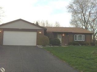 4555 Pasture Ln, White Lake, MI