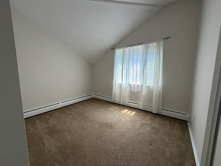 7 Staunton Ct #G — Photo 15