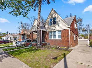 16162 Strathmoor St, Detroit, MI 48235
