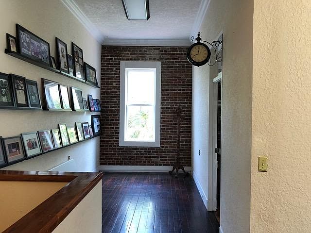 2nd image of 308 Centre St