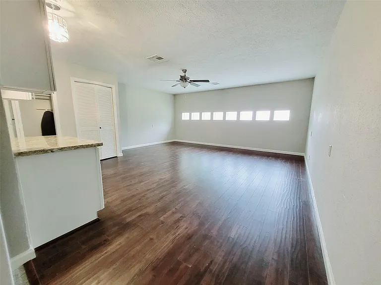2711 S Brompton Dr — Photo 18
