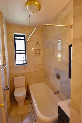 Rented by REAL New York | media 9