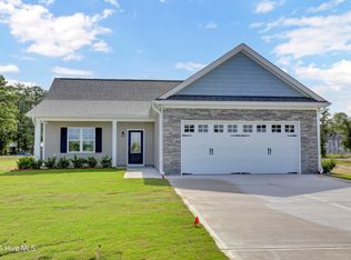 51 Talbert Dr, Rocky Point, NC 28457