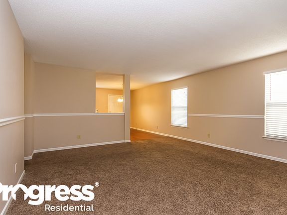 3rd image of 2938 Earlswood Ln