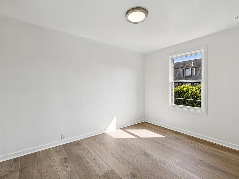 3235 Fillmore St #4 — Photo 18
