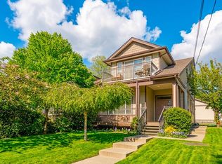 217 Jackson St, Coquitlam, BC V3K4C1
