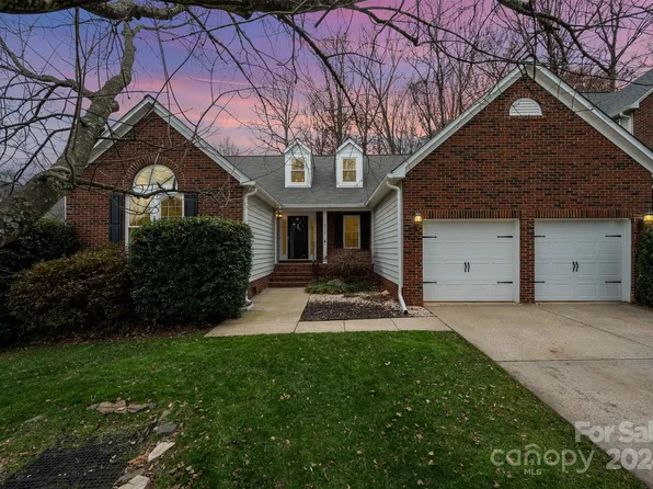 19534 Dufour Ct, Cornelius, NC 28031