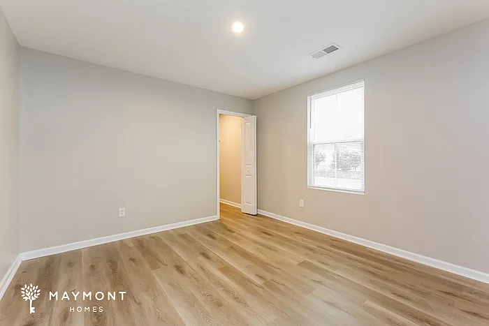 111 Dunbartin Dr — Photo 9