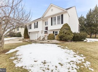 1 Walnut Pond Ct, Middletown, MD 21769