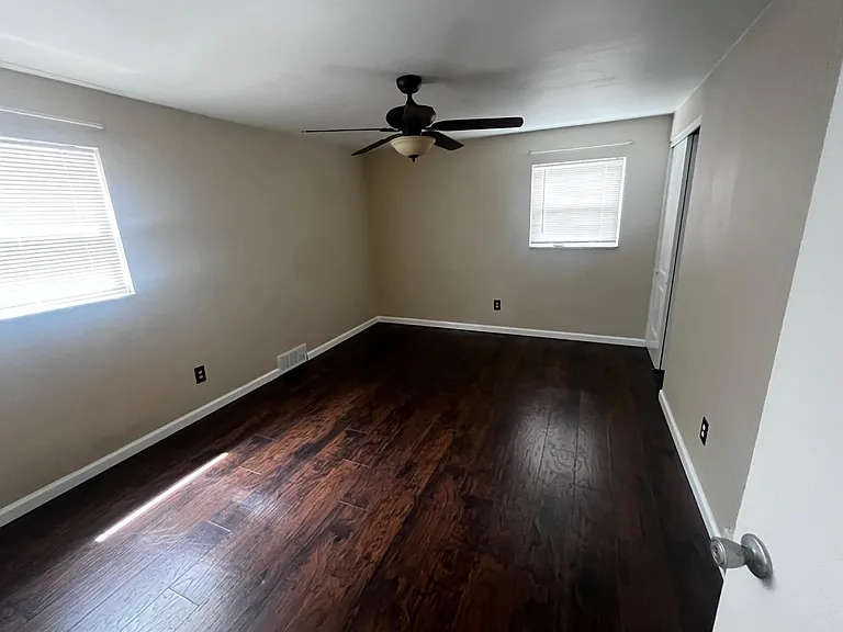 220 Mount Lebanon Blvd — Photo 9