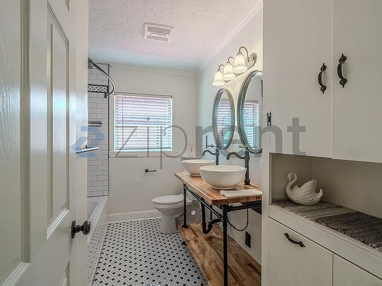 4701 W 43rd St — Photo 21