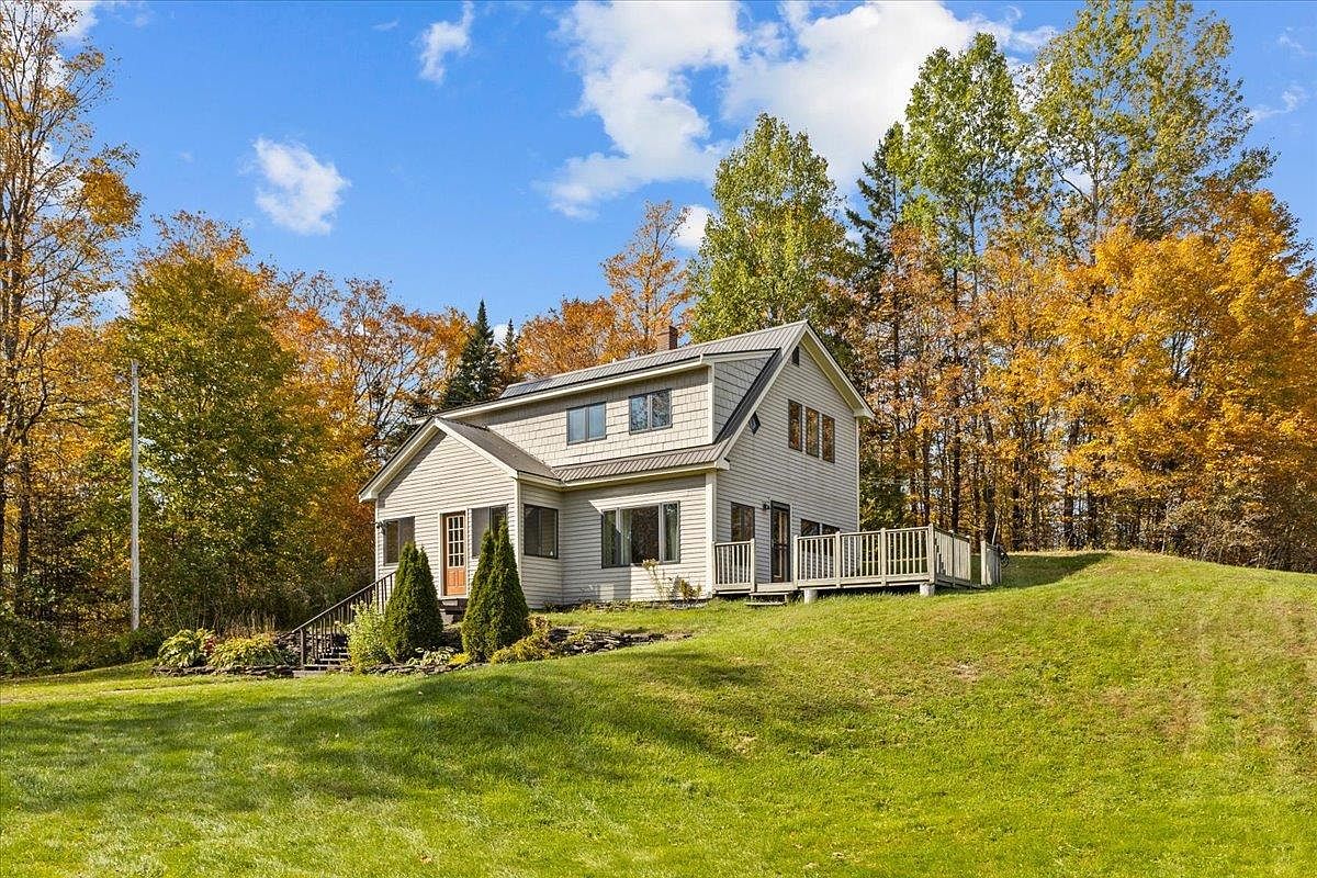 596 VT Route 15, West Danville, VT 05873 MLS 4973121 Zillow
