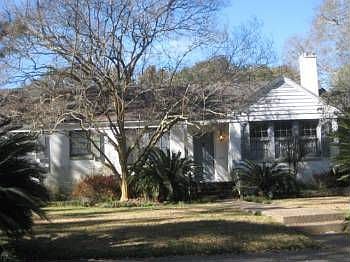2nd image of 1558 Ingleside Dr
