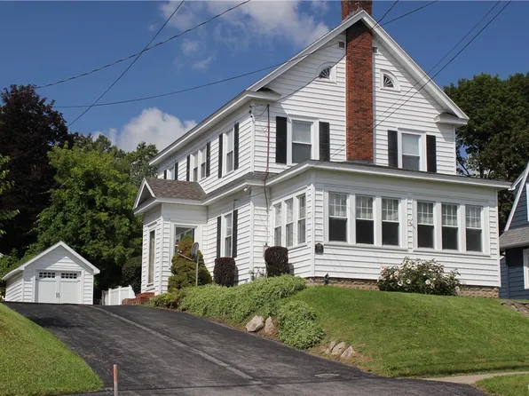 2218 S Geddes St, Syracuse, NY 13207