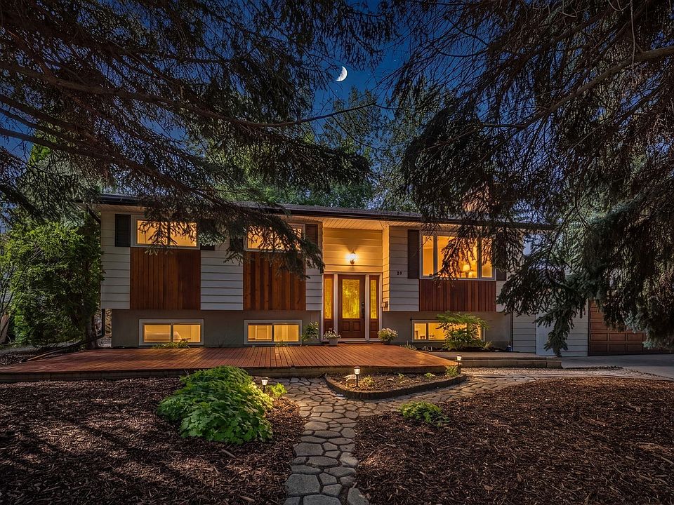 1st image of 20 Beacon Cres