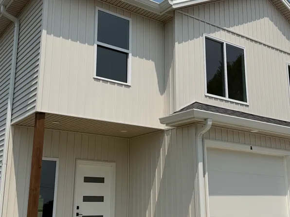 3105 Aaron Ave #B, Sedalia, MO 65301
