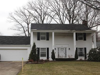 331 Royal Oak Blvd, Richmond Heights, OH, 44143