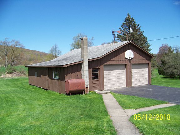 2 car garage with stove room