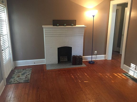 3rd image of 8559 Bowden St