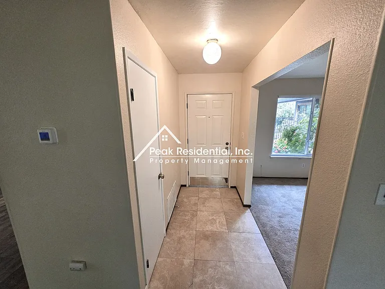 6249 Sunmist Way — Photo 6