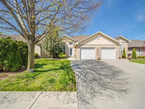 1739 Castleton Ave, Windsor, ON N8P 1P5