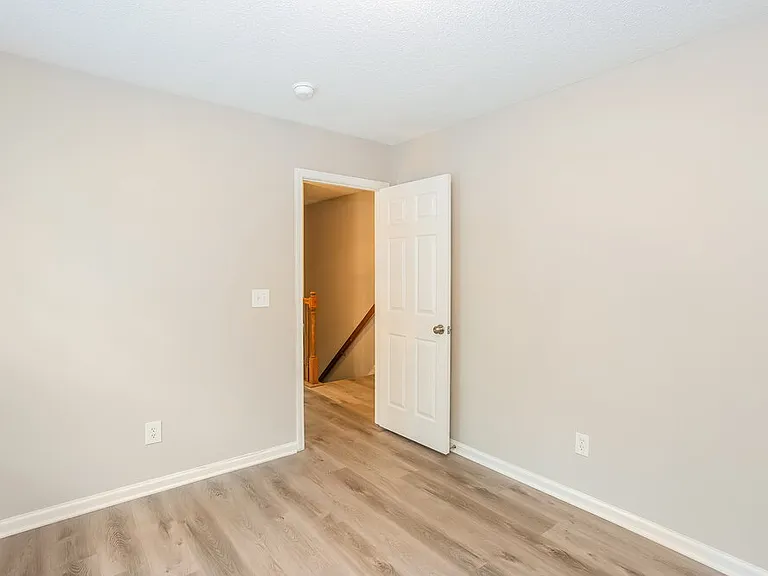 219 Forest Pond Rd — Photo 14
