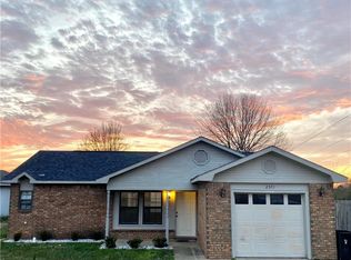 2301 N Hills Blvd, Van Buren, AR 72956