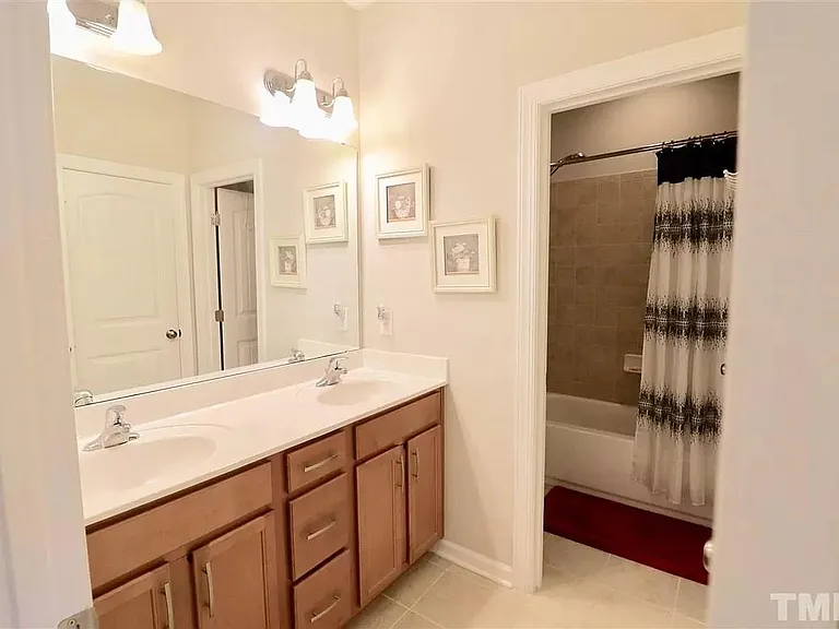 4148 Vallonia Dr — Photo 2