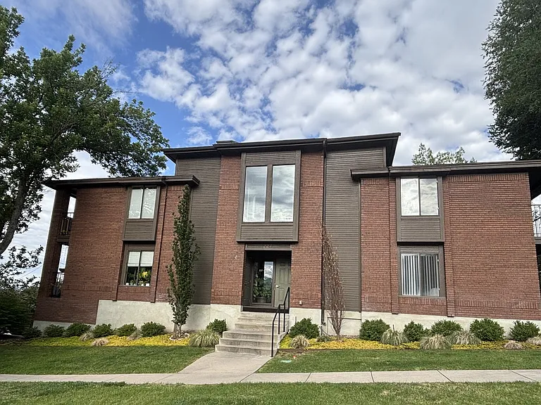 227 N H St #101 — Photo 2