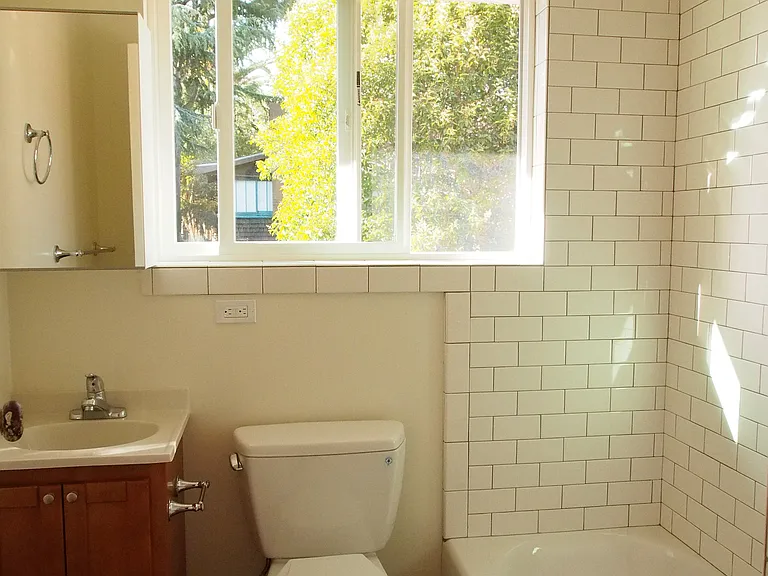 2627 Ashby Ave #3 — Photo 5