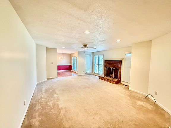4th image of 6600 Walnut Cove Dr