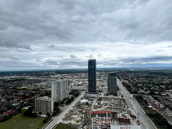 2nd image of 3900 Confederation Pkwy #3805