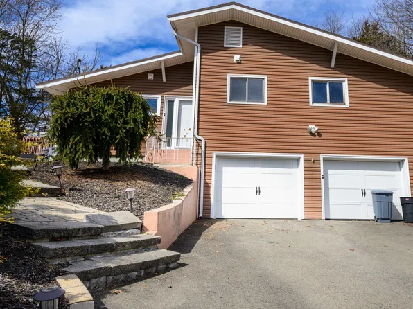 12 Helen Drive, North Haven, CT 06473