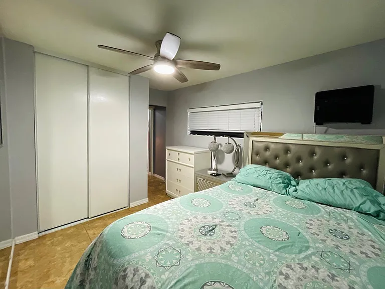 3720 W Mauna Loa Ln #STUDIO — Photo 10