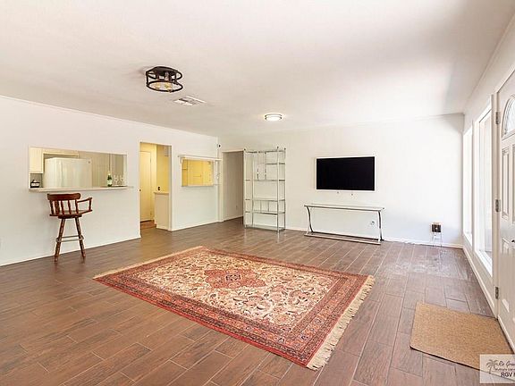 3rd image of 74 Wild Olive Ln