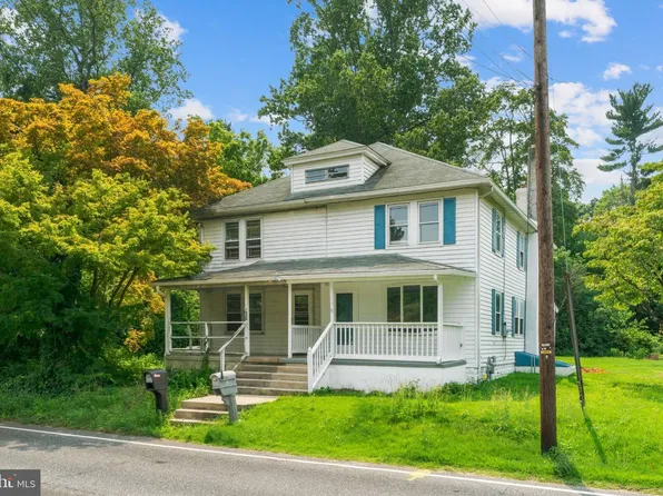33 Mantua Rd, Mount Royal, NJ 08061