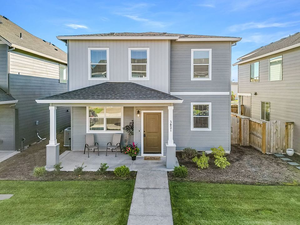 1st image of 3021 S Jasper Dr