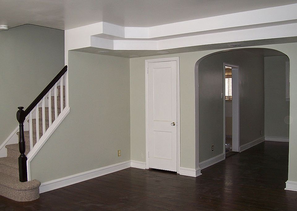 Living Room - view 1