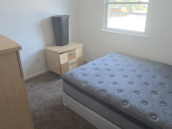 3217 Chesterton Ct, Virginia Beach, VA 23453