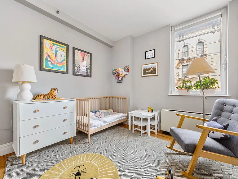 158 Hester St #4D — Photo 10