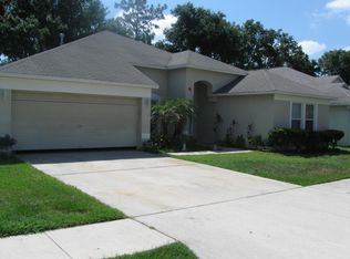 10915 Arbor Ridge Dr, Tampa, FL 33624