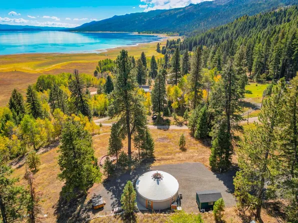 1504 Bear Rock Trl, Cascade, ID 83611