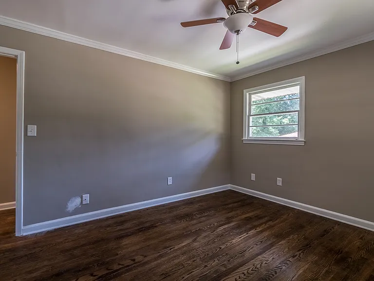 3149 Gay Dr — Photo 44