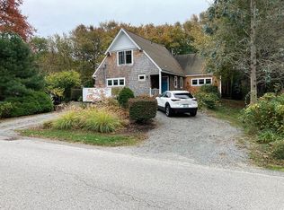 37 Hull St, Jamestown, RI 02835